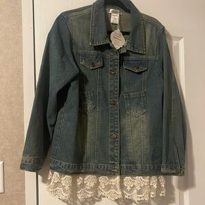 Ladies Lg Paisley vine NEW Jean jacket with lace​​​​​